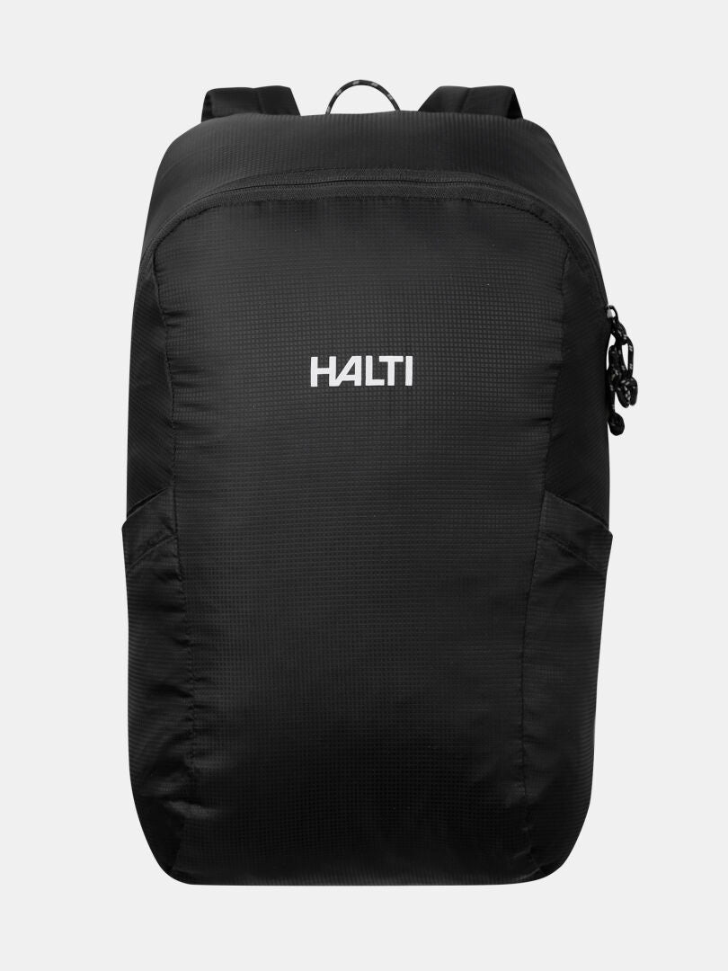 Der Streetpack Rucksack von Halti ist ein schwarzer, ultraleichter Rucksack, ideal für Outdoor-Aktivitäten.