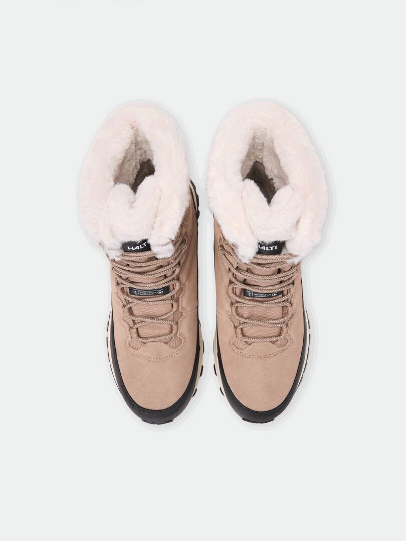 Draufsicht auf die beigen Halti Tornio 2 DX Winterschuhe mit Schnürung vorne und weißem Kunstfellfutter, ausgestattet mit Thinsulate.