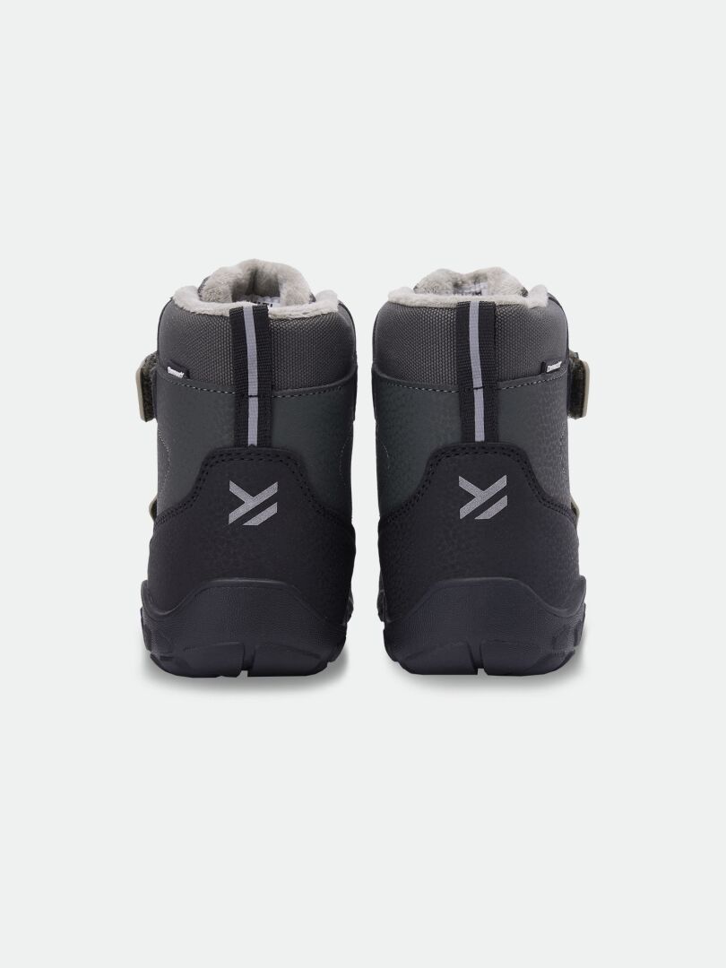 Halti Jalava DX Barfußstiefel – Kinderstiefel in Grau/Schwarz, von hinten auf weißem Hintergrund abgebildet.