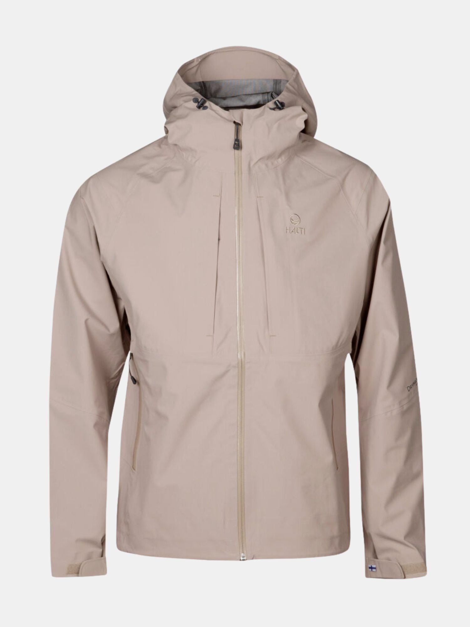 Halti Kaarna Herren DrymaxX 3L Regenjacke in hellbeige mit Kapuze, Reißverschluss, Brust- und Seitentaschen auf weißem Grund.