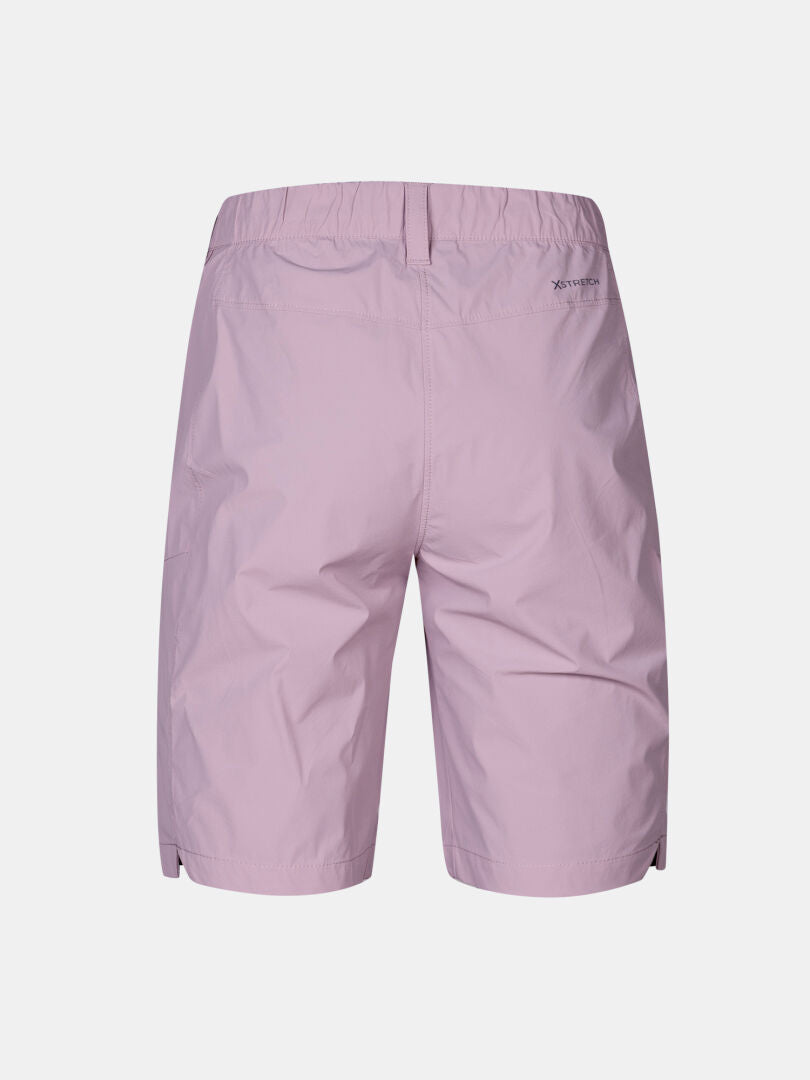 Rückansicht der Halti Pallas Cool Shorts Damen: schnell trocknend, elastischer Bund, zwei Gesäßtaschen - ideal für Outdoor-Aktivitäten.