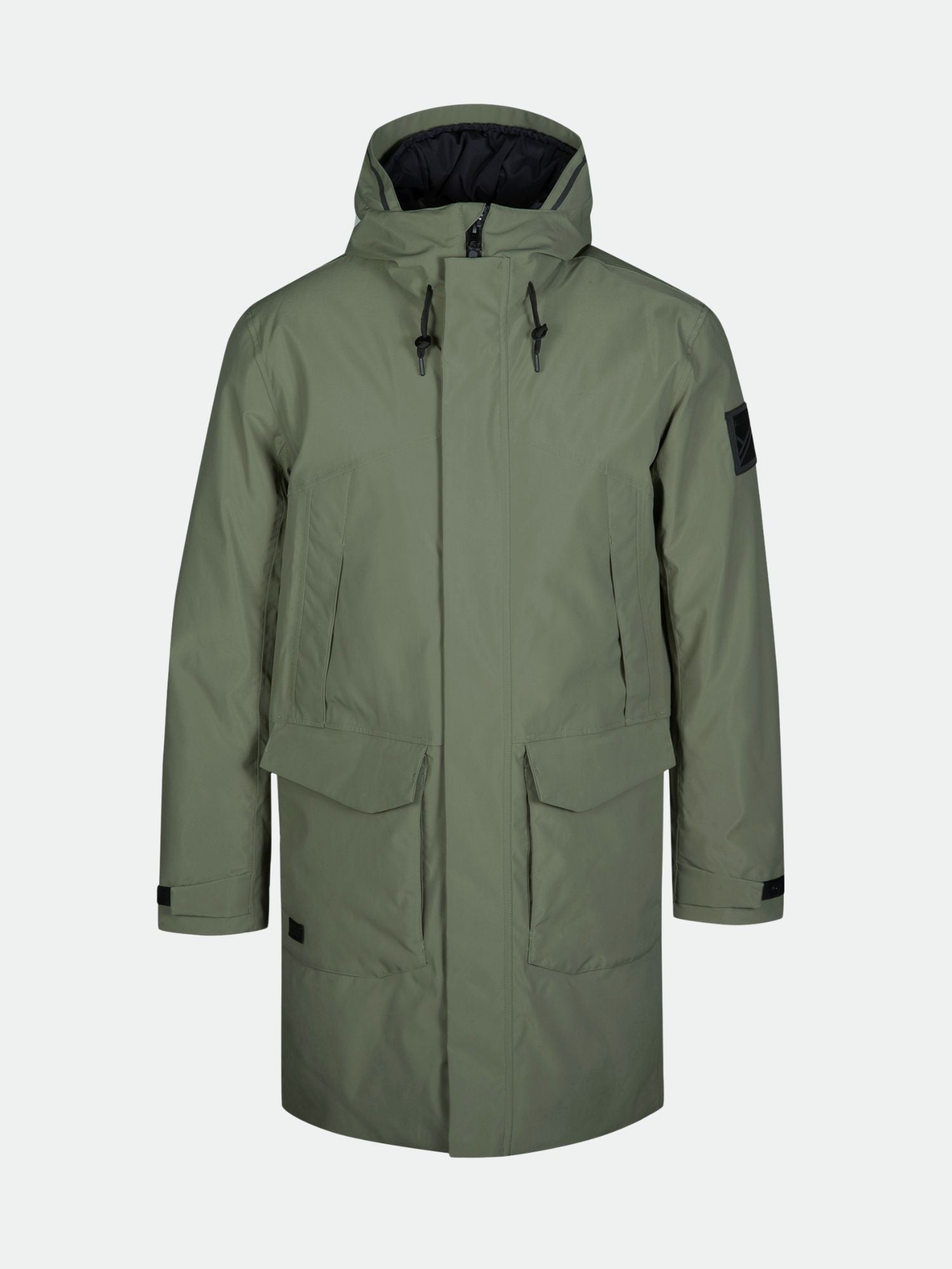 Halti Bergga DX Winter Parka Herren in olivgrün mit Kapuze, Frontreißverschluss, großen Taschen & schwarzen Kordelzügen.