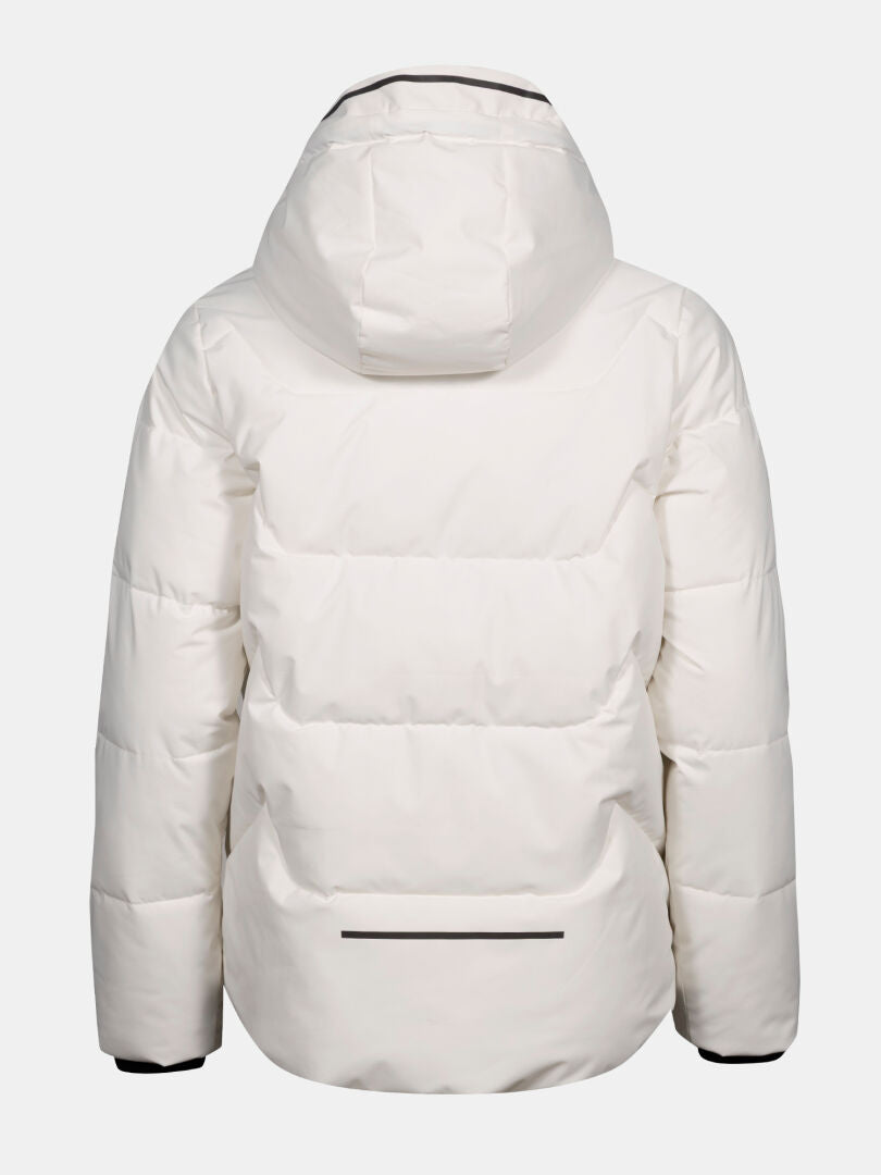 Rückansicht der Halti Brahe Puffer Winterjacke Damen mit Kapuze, horizontalen Nähten und kleiner Tasche, recyceltes Polyester.
