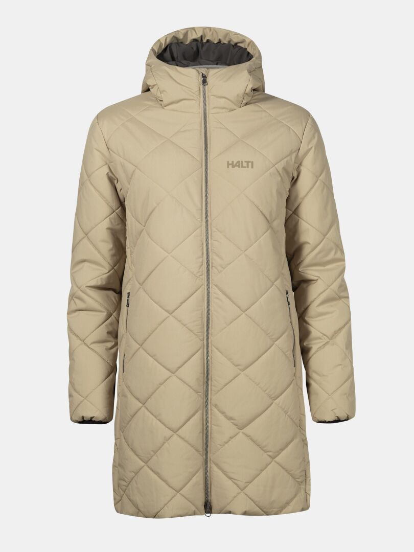 Halti Haapa Steppmantel Damen in Beige mit Kapuze, Frontreißverschluss und Taschen vor weißem Hintergrund.