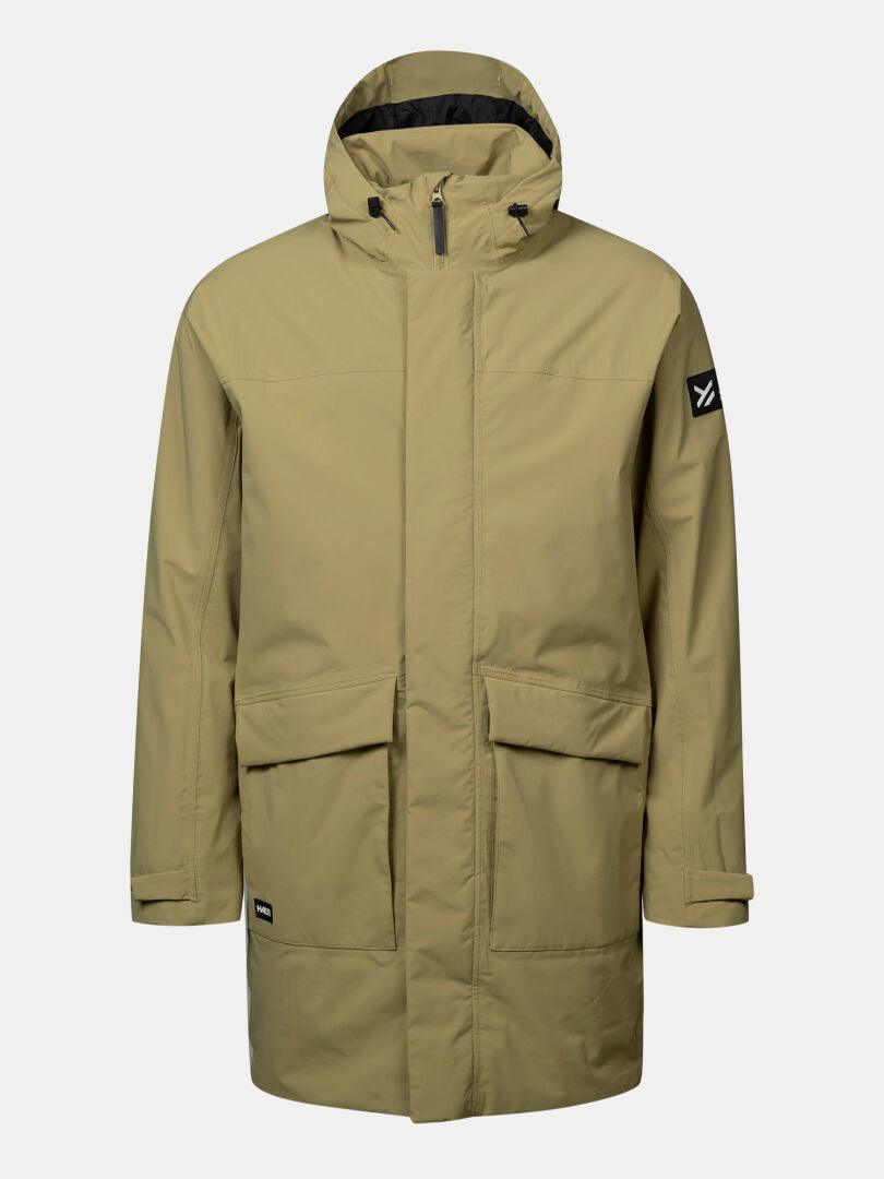 Halti Kortteli DX Herren-Parka: Khaki, Wetterschutz, Reißverschluss, große Taschen, Logo-Aufnäher und Isolierung.