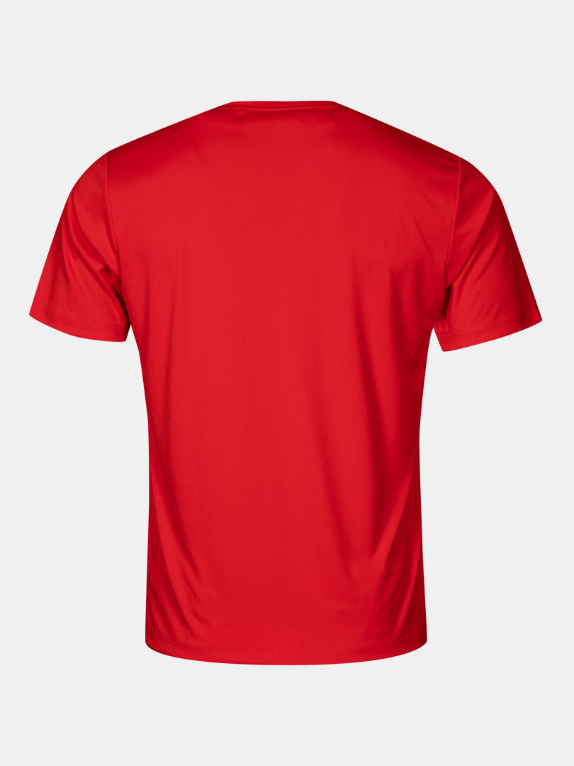 Das Halti Salves T-Shirt Herren in einfarbig rotem Recycling-Polyester ist von hinten auf hellgrauem Hintergrund abgebildet.