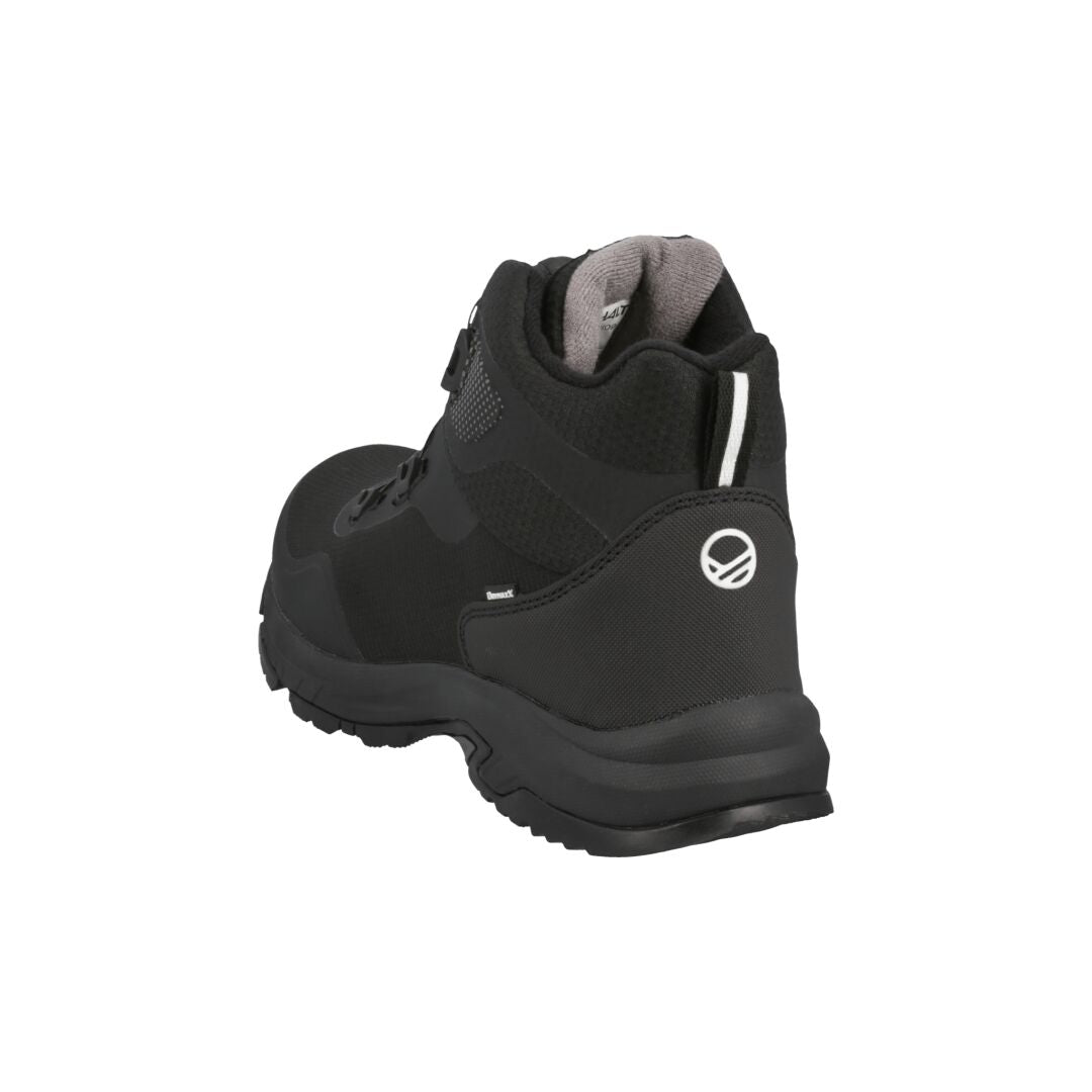 Der Halti Fara Mid DrymaxX Outdoor Freelock ist ein schwarzer Wanderschuh mit strukturierter Sohle und reflektierendem Fersenstreifen.