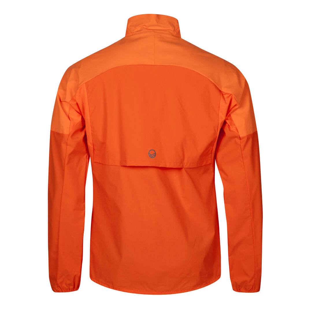 Rückansicht der Halti Urbanite Herren-Trainingsjacke in Orange, mit hohem Kragen und reflektierendem Logo unter der oberen Rückenklappe.