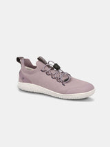 Halti Vire Barfußschuh Damen: hell lila, weiße Sohle, schwarze Spitze, Zuglasche, minimalistisches Design.