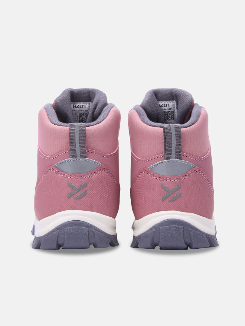 Rückansicht der mauvefarbenen Halti Tribe Dada DX Outdoor-High-Tops für Kinder mit grauen Profilsohlen.