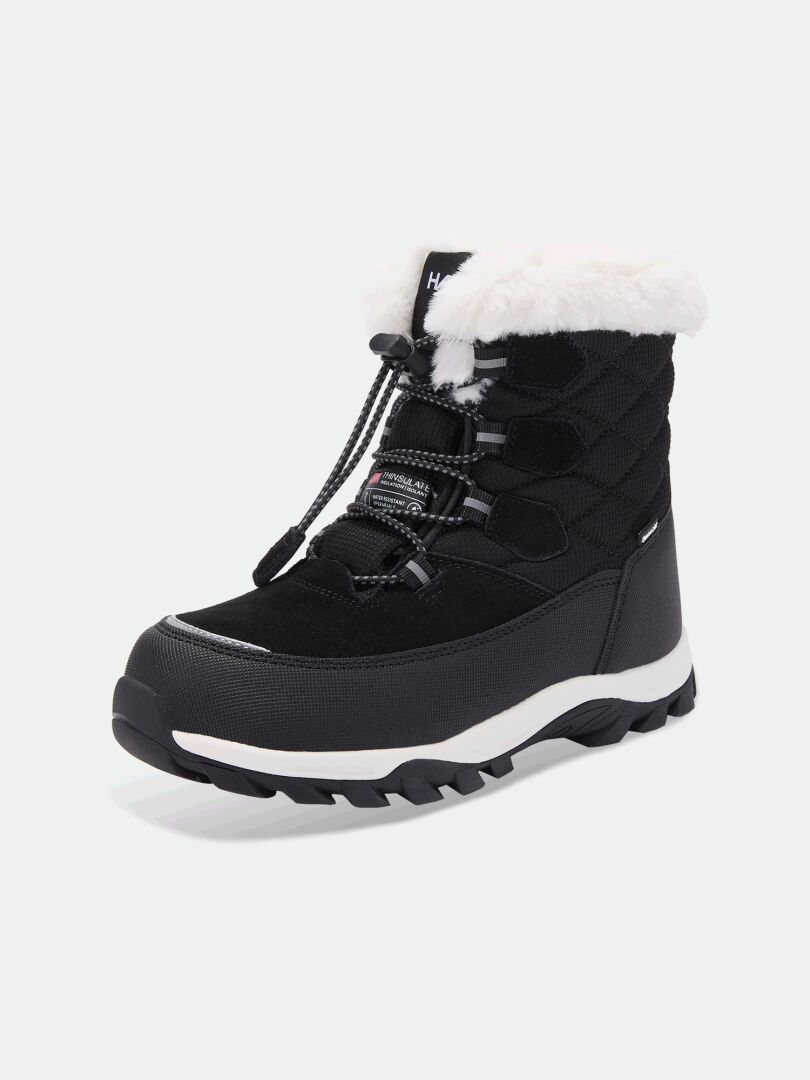 Halti Tornio DX Winterschuhe für Kinder, schwarz, mit weißem Kunstfellfutter, wasserdichter Sohle und Schnürung vorne auf einfarbigem Hintergrund.
