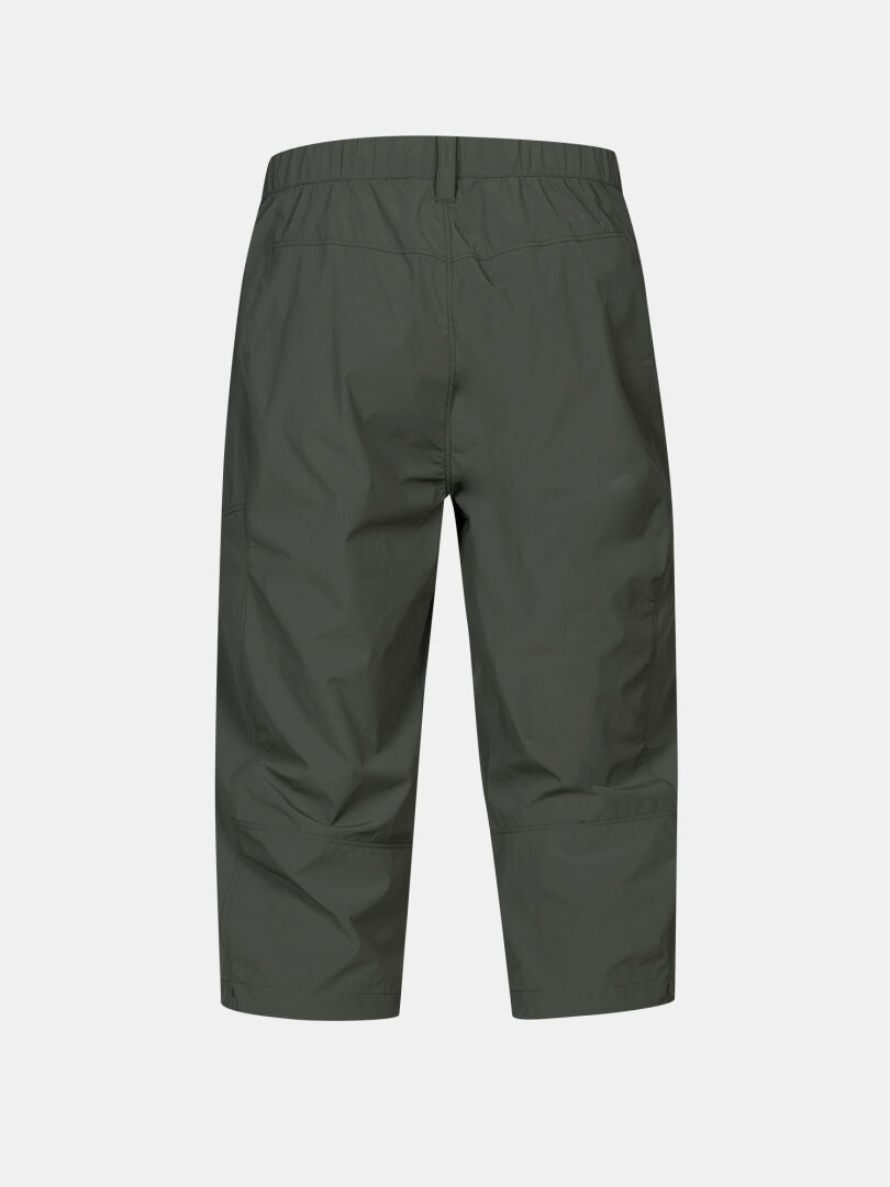 Rückenansicht der Halti Pallas Cool X-stretch Caprihose Herren, elastischer Bund, UPF 90+, perfekt für sommerliche Aktivitäten.