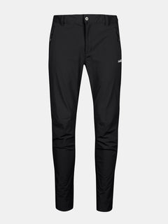 Halti Finholma X-stretch Hosen Herren, schwarz slim-fit mit Reißverschlusstaschen und Gürtelschlaufen, abgebildet auf weißem Grund.