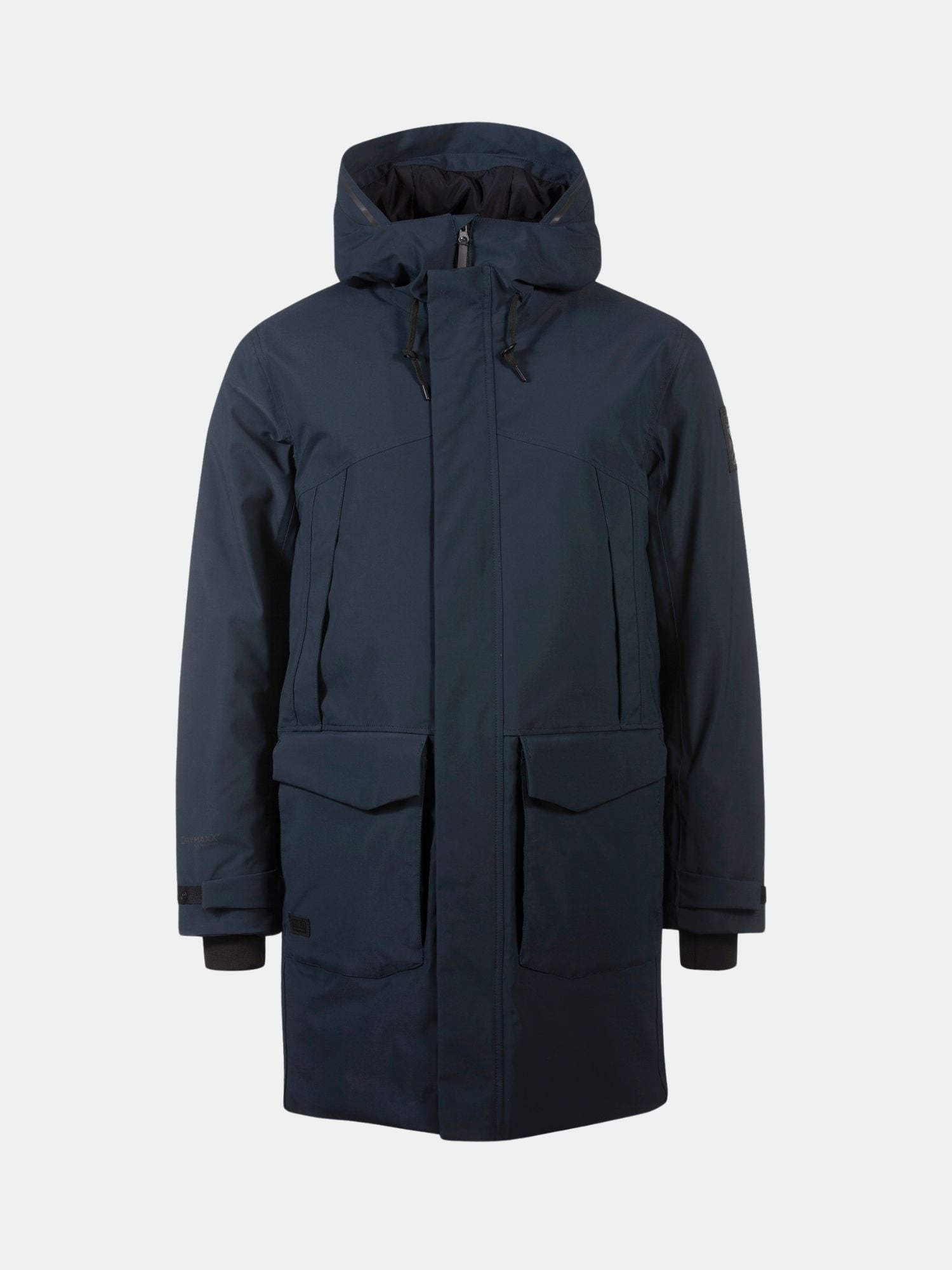 Der Halti Bergga DX Winter Parka Herren, dunkelblau mit Kapuze, Frontreißverschluss und großen Taschen, auf weißem Grund.