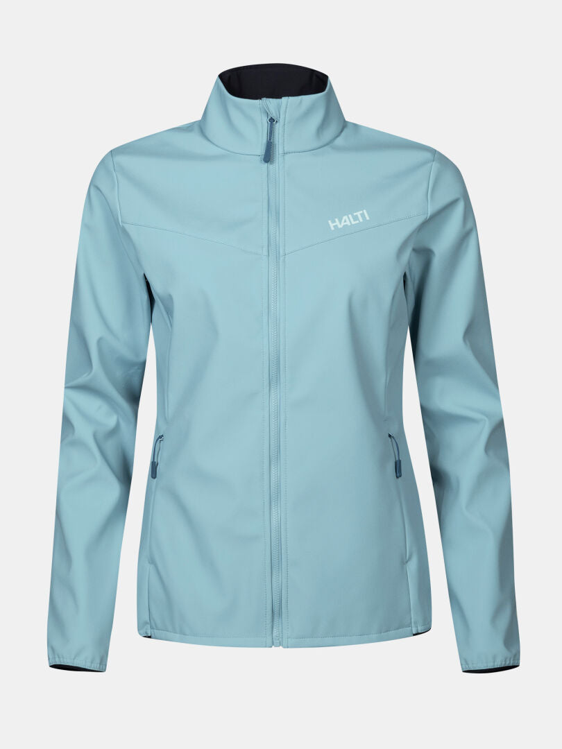 Halti Wedge Softshell Jacke Damen in hellblau: winddicht, Stehkragen, Reißverschlusstaschen, aus recycelten Materialien.