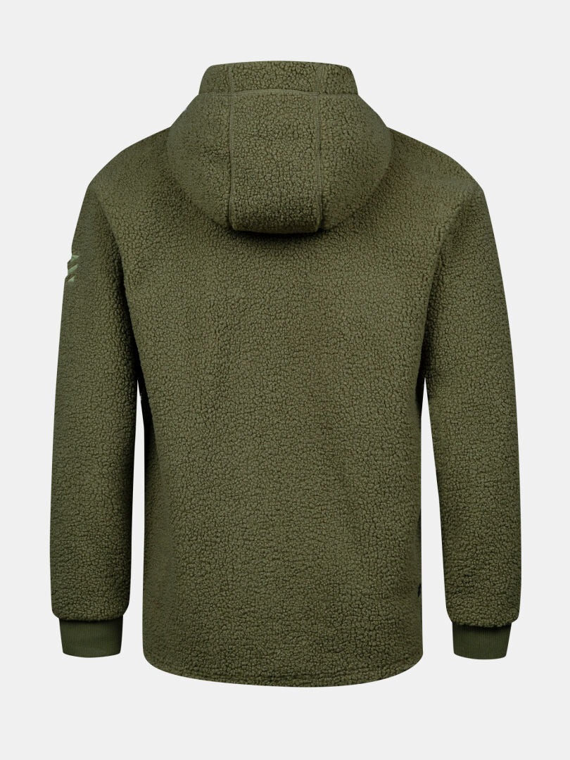 Rückenansicht der Halti Lykky Fleece Jacke Herren in oliv mit Kapuzenmuster und Rippbündchen, auf unifarbenem Grund.