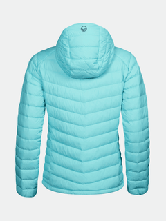 Hellblaue Halti Huippu Daunenjacke Damen mit Kapuze aus Pertex Quantum Ripstop, Rückenansicht auf Weiß.