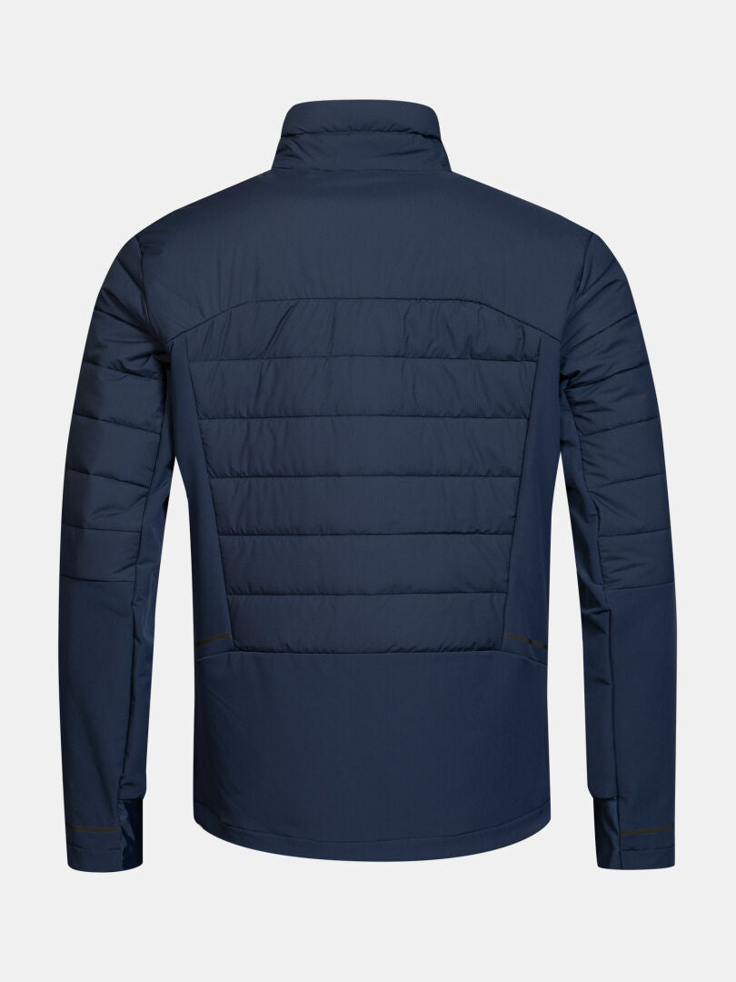 Eine Halti Valimo Hybrid-Isolationsjacke für Herren in Marineblau, von hinten auf einem einfarbigen weißen Hintergrund abgebildet.