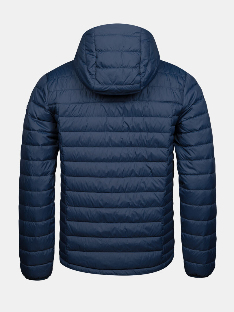 Rückansicht einer marineblauen Halti Huippu Untuvia Daunenjacke Herren mit Kapuze und horizontaler Steppung.