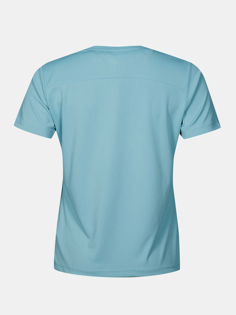 Salves T-Shirt Damen von Halti in Hellblau, atmungsaktiv aus recyceltem Polyester, Rückansicht vor weißem Hintergrund.