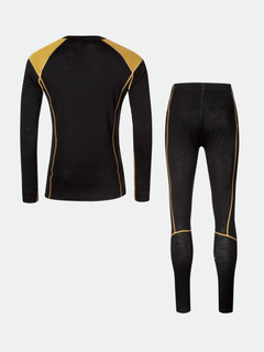 Das Halti Hossa Merino Unterwäsche Set Herren in schwarz mit goldenen Einsätzen ist perfekt für Outdoor-Aktivitäten, hier von hinten.