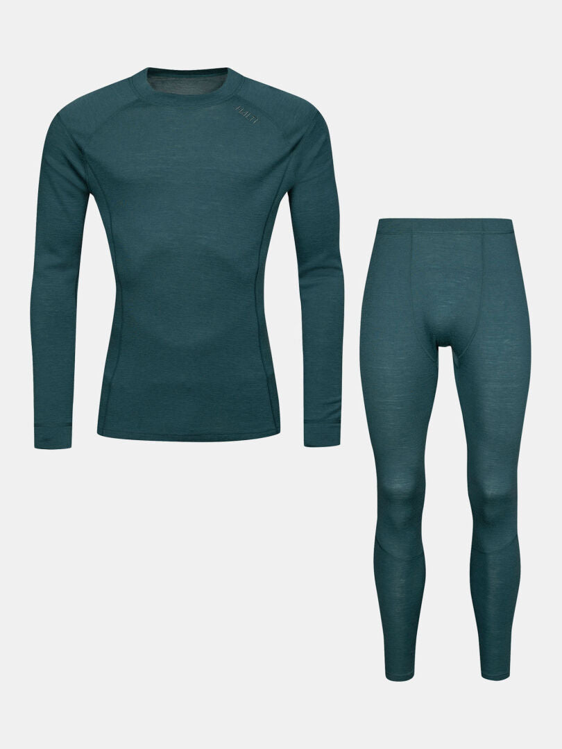 Das Halti Hossa II Merino-Unterwäsche-Set für Herren in der Farbe Teal wird als stilvolle Outdoor-Kombination für die Basisschicht präsentiert.